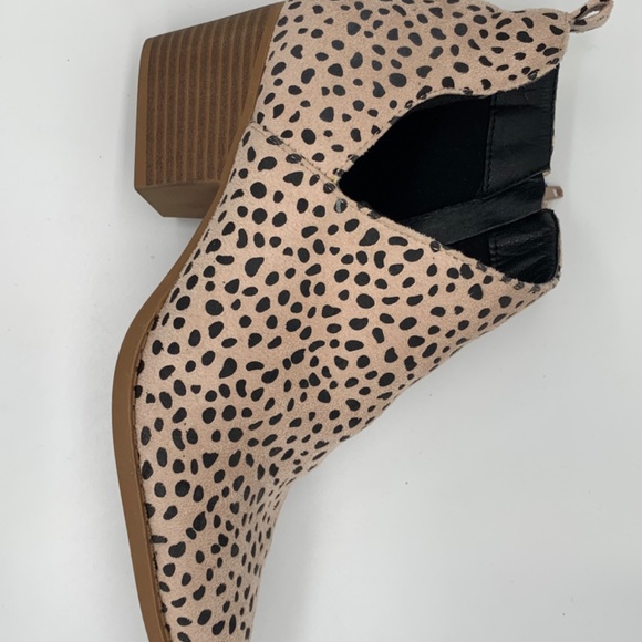 Cheetah booties / shoes - Picture 2 of 3